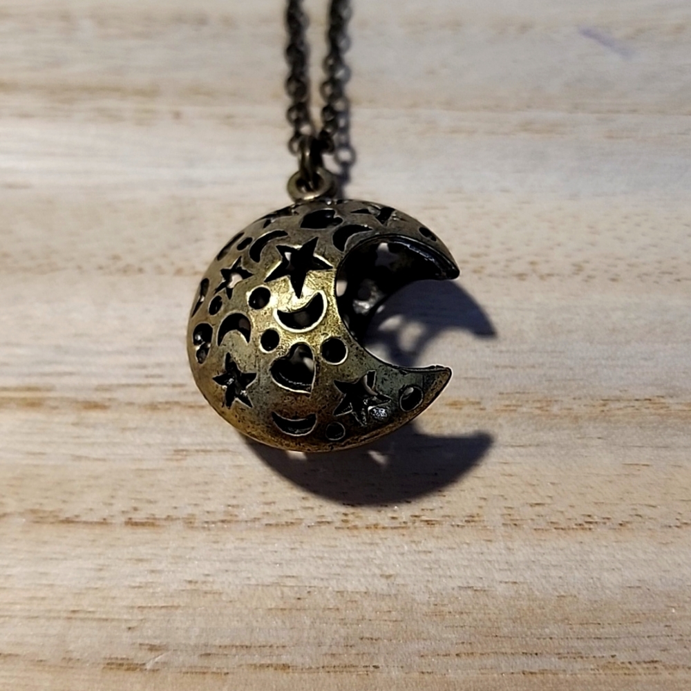 Moon necklace